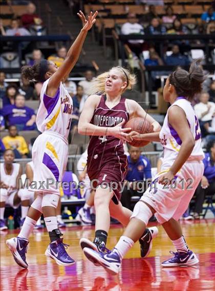 Thumbnail 2 in Independence vs Ridgeview (CIF CS D3 Final) photogallery.