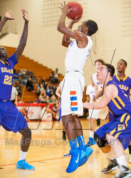 Thumbnail 3 in Archbishop Riordan vs. St. Joseph Notre Dame (Catholic School Winter Classic) photogallery.
