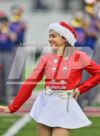 Thumbnail 2 in Westlake vs. North Shore (UIL Football 6A D1 Semifinal) photogallery.
