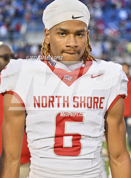 Thumbnail 2 in Westlake vs. North Shore (UIL Football 6A D1 Semifinal) photogallery.