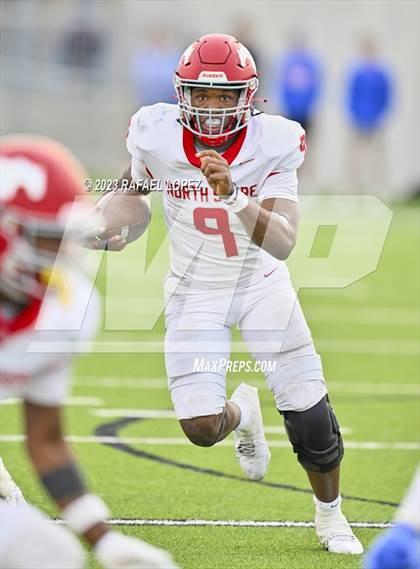Thumbnail 3 in Westlake vs. North Shore (UIL Football 6A D1 Semifinal) photogallery.