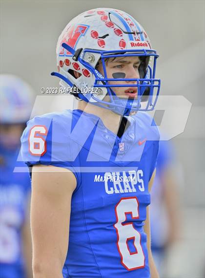 Thumbnail 1 in Westlake vs. North Shore (UIL Football 6A D1 Semifinal) photogallery.