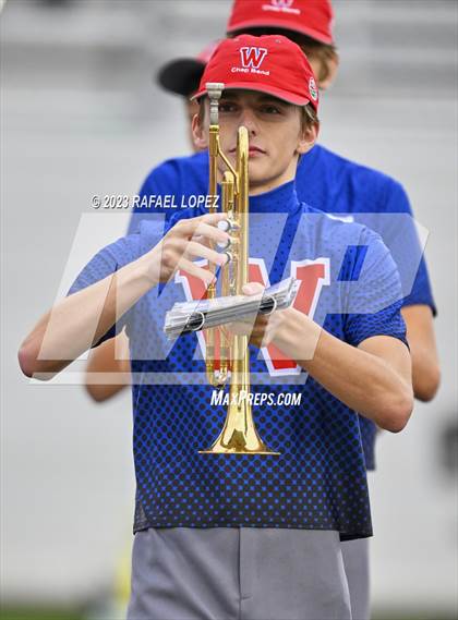 Thumbnail 3 in Westlake vs. North Shore (UIL Football 6A D1 Semifinal) photogallery.