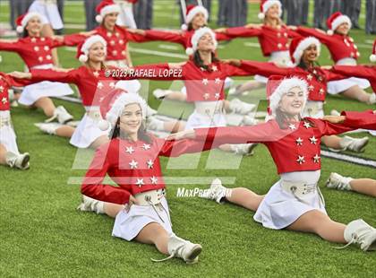 Thumbnail 1 in Westlake vs. North Shore (UIL Football 6A D1 Semifinal) photogallery.