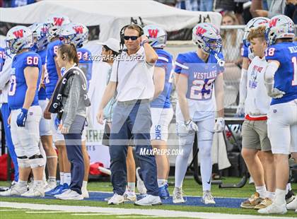 Thumbnail 2 in Westlake vs. North Shore (UIL Football 6A D1 Semifinal) photogallery.