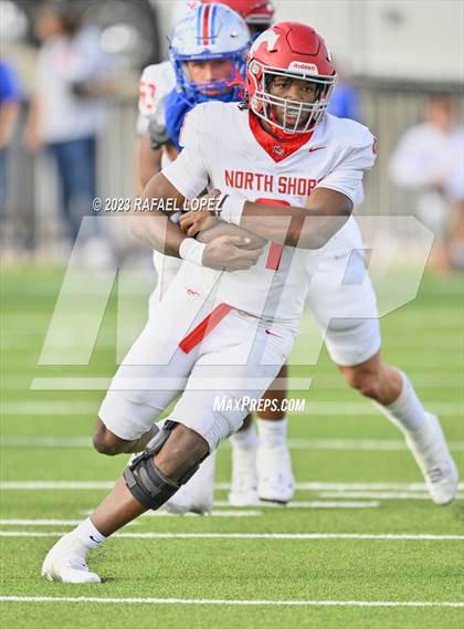 Thumbnail 1 in Westlake vs. North Shore (UIL Football 6A D1 Semifinal) photogallery.