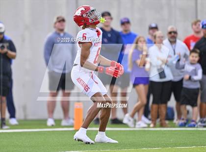 Thumbnail 1 in Westlake vs. North Shore (UIL Football 6A D1 Semifinal) photogallery.
