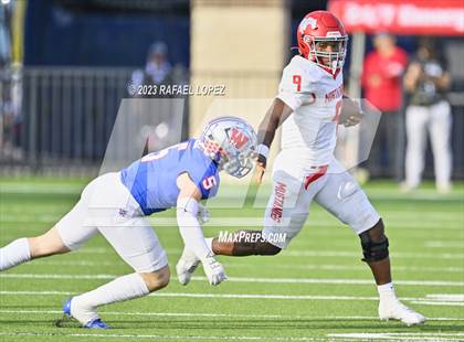 Thumbnail 3 in Westlake vs. North Shore (UIL Football 6A D1 Semifinal) photogallery.