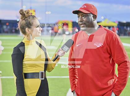 Thumbnail 2 in Westlake vs. North Shore (UIL Football 6A D1 Semifinal) photogallery.