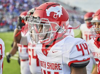 Thumbnail 2 in Westlake vs. North Shore (UIL Football 6A D1 Semifinal) photogallery.