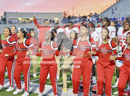 Thumbnail 2 in Westlake vs. North Shore (UIL Football 6A D1 Semifinal) photogallery.