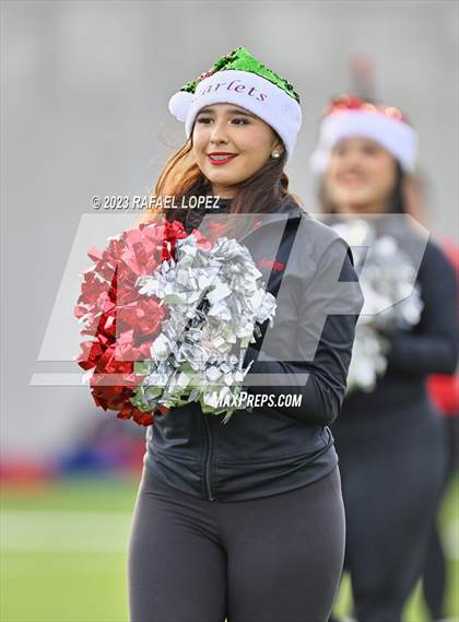 Thumbnail 2 in Westlake vs. North Shore (UIL Football 6A D1 Semifinal) photogallery.