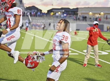 Thumbnail 3 in Westlake vs. North Shore (UIL Football 6A D1 Semifinal) photogallery.