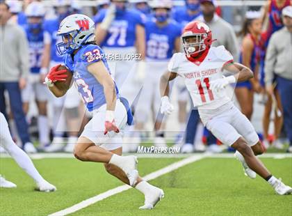 Thumbnail 1 in Westlake vs. North Shore (UIL Football 6A D1 Semifinal) photogallery.