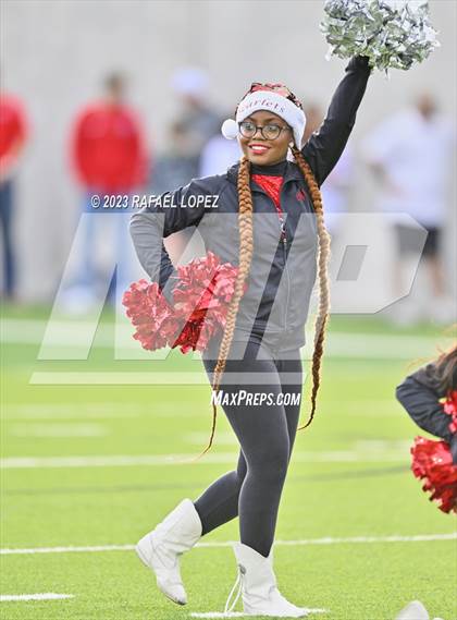Thumbnail 3 in Westlake vs. North Shore (UIL Football 6A D1 Semifinal) photogallery.