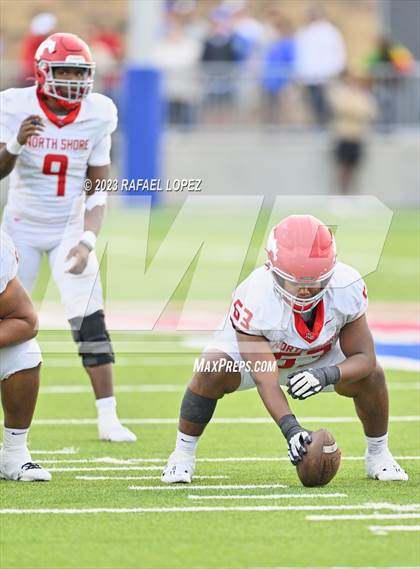 Thumbnail 3 in Westlake vs. North Shore (UIL Football 6A D1 Semifinal) photogallery.