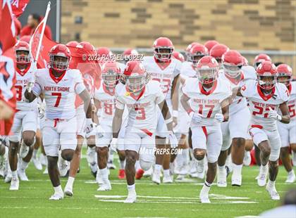 Thumbnail 1 in Westlake vs. North Shore (UIL Football 6A D1 Semifinal) photogallery.