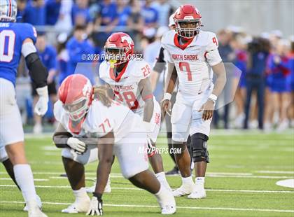 Thumbnail 1 in Westlake vs. North Shore (UIL Football 6A D1 Semifinal) photogallery.