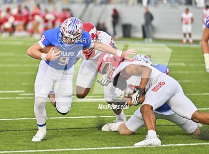 Thumbnail 1 in Westlake vs. North Shore (UIL Football 6A D1 Semifinal) photogallery.
