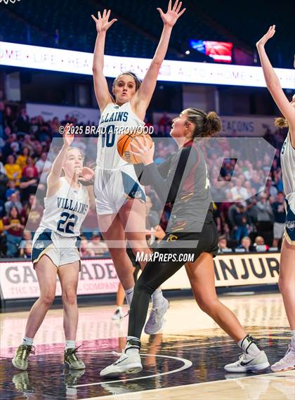 Thumbnail 2 in Cherokee vs Bishop McGuinness (NCHSAA 1A Regional Final) photogallery.