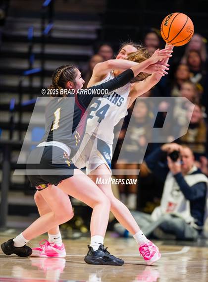 Thumbnail 1 in Cherokee vs Bishop McGuinness (NCHSAA 1A Regional Final) photogallery.