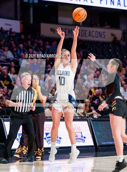 Thumbnail 3 in Cherokee vs Bishop McGuinness (NCHSAA 1A Regional Final) photogallery.