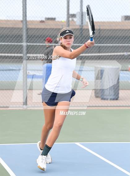 Thumbnail 3 in Northwest Christian vs.  American Leadership Academy - West Foothills photogallery.