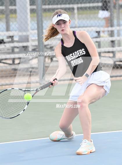 Thumbnail 3 in Northwest Christian vs.  American Leadership Academy - West Foothills photogallery.
