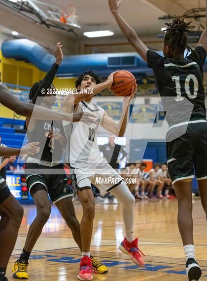 Thumbnail 1 in Ellison vs. Coppell (Pflugerville Holiday Classic) photogallery.