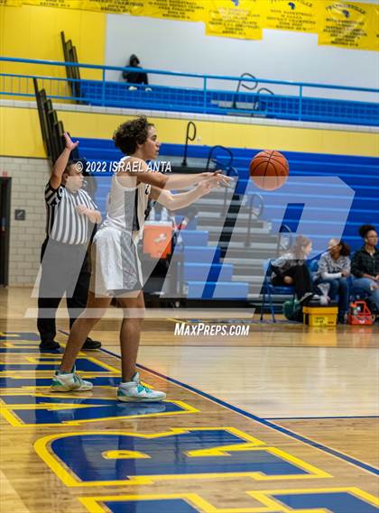 Thumbnail 2 in Ellison vs. Coppell (Pflugerville Holiday Classic) photogallery.