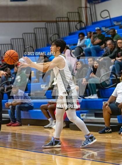 Thumbnail 2 in Ellison vs. Coppell (Pflugerville Holiday Classic) photogallery.