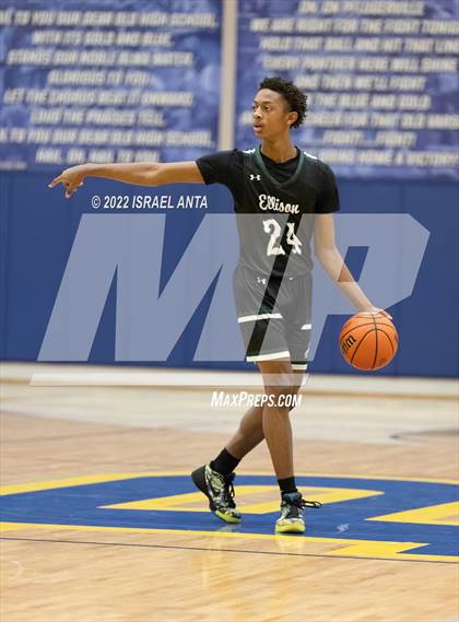 Thumbnail 2 in Ellison vs. Coppell (Pflugerville Holiday Classic) photogallery.