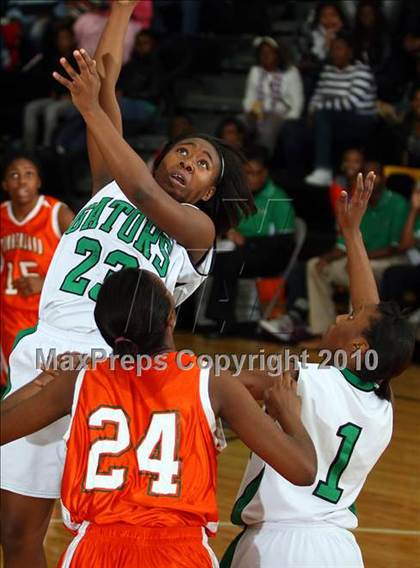 Thumbnail 1 in Lake Marion v. Timberland (Lake Marion Invitational Tournament 2010) photogallery.