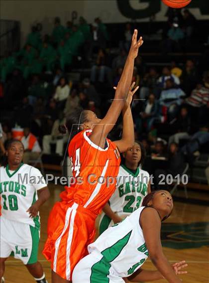 Thumbnail 3 in Lake Marion v. Timberland (Lake Marion Invitational Tournament 2010) photogallery.