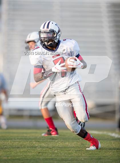 Thumbnail 2 in Terry Sanford @ Cape Fear photogallery.