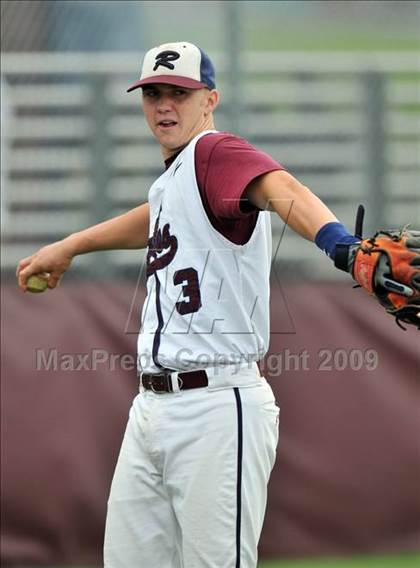 Thumbnail 3 in Sachse @ Rowlett photogallery.