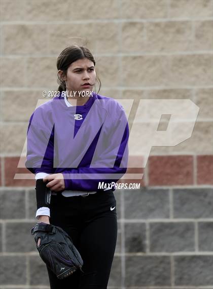 Thumbnail 1 in Grand Saline vs Eustace photogallery.