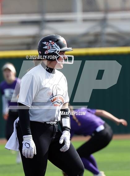 Thumbnail 1 in Grand Saline vs Eustace photogallery.