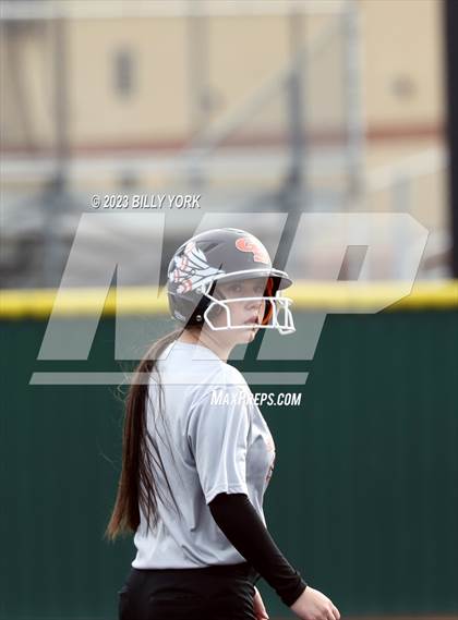 Thumbnail 1 in Grand Saline vs Eustace photogallery.