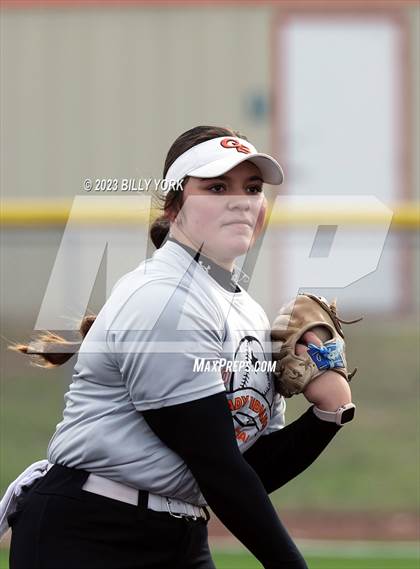 Thumbnail 2 in Grand Saline vs Eustace photogallery.
