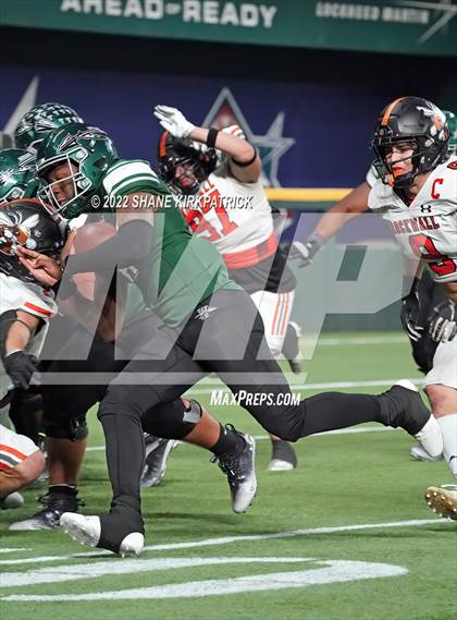 Thumbnail 2 in Rockwall vs. Waxahachie (6A Region II Area Round) photogallery.
