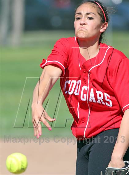 Thumbnail 2 in Carondelet vs Castro Valley (Queen of the Mountain) photogallery.
