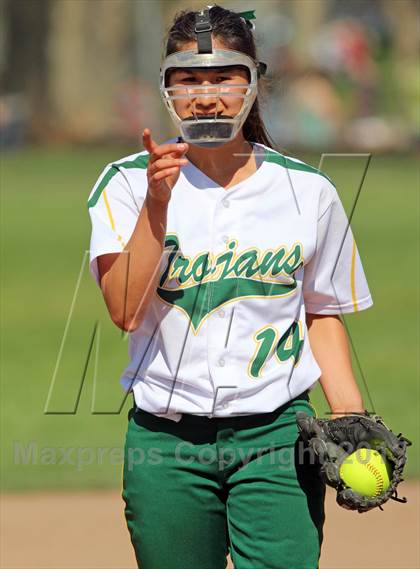 Thumbnail 2 in Carondelet vs Castro Valley (Queen of the Mountain) photogallery.