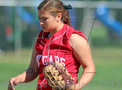 Thumbnail 2 in Carondelet vs Castro Valley (Queen of the Mountain) photogallery.