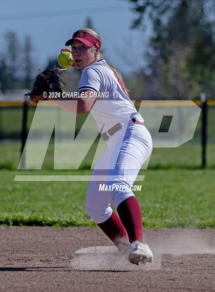 Thumbnail 1 in Montgomery @ Cardinal Newman photogallery.