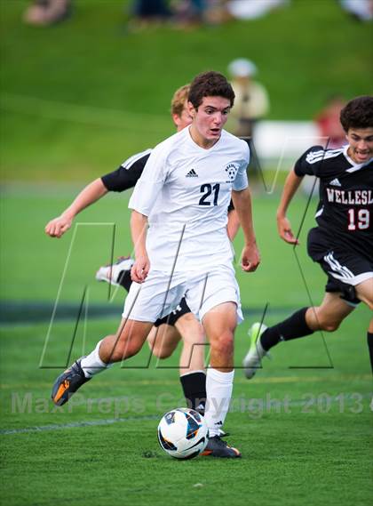 Thumbnail 2 in Wellesley @ Needham (300th Anniversary Cup) photogallery.
