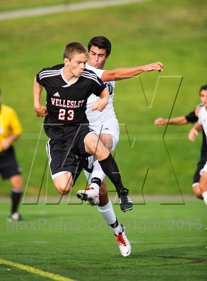 Thumbnail 2 in Wellesley @ Needham (300th Anniversary Cup) photogallery.