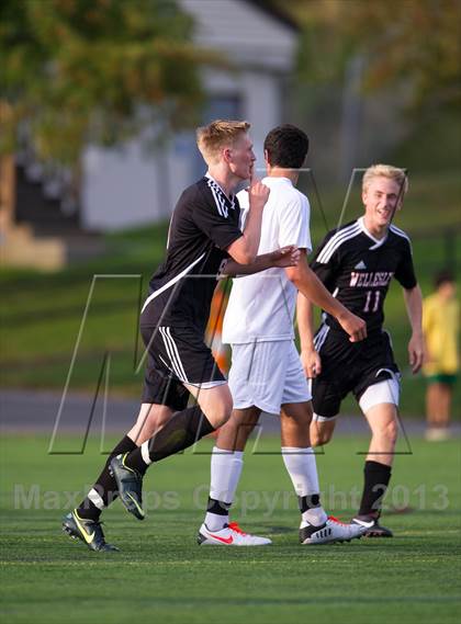 Thumbnail 2 in Wellesley @ Needham (300th Anniversary Cup) photogallery.