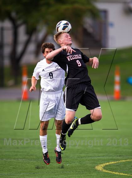 Thumbnail 2 in Wellesley @ Needham (300th Anniversary Cup) photogallery.