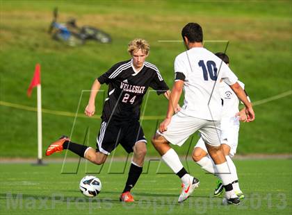 Thumbnail 1 in Wellesley @ Needham (300th Anniversary Cup) photogallery.